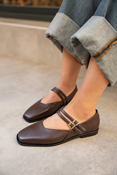 LAMİNTA Jadon Bitter Coffee Leather Double Buckle Детайлни дамски балетни пантофки