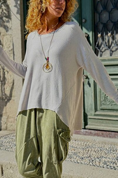 Güneşkızı Pulover largi, asimetric, din amestec de lână, cu textura moale, cu gât barcă, bej italian 70 55