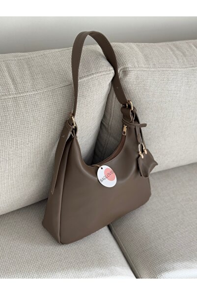 BAGLOVİS Beige Women's Shoulder Bag with Hanging Bag Detail En34 Boy22