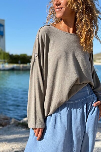 Güneşkızı Πουλόβερ από μαλακό μάλλινο μείγμα με κουμπιά ώμου, ιταλικό βιζόν, με λαιμόκοψη καγιάκ, 70 60