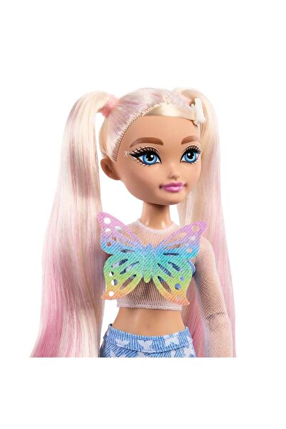 Barbie Dream Besties Paten Partisi Malibu Bebek ve Aksesuarları J