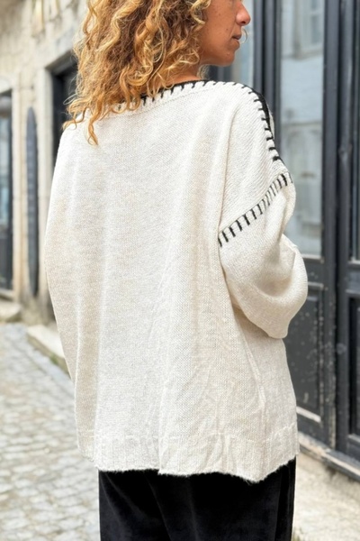 Güneşkızı Italian Ecru Boat Neck Balloon Sleeve Washable Neck and Sleeve Embroidery Soft Textured Wool Loose Sweater 70 60