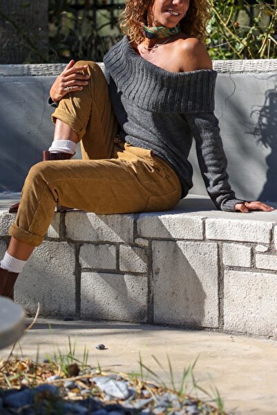 Güneşkızı Pulover antracit cu guler Madonna, lavabil, cu textura moale, casual 50 40