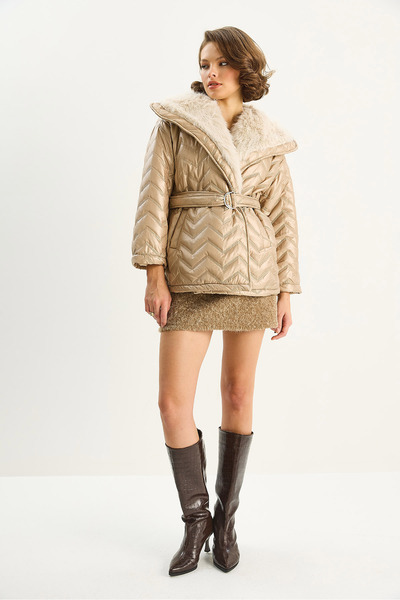 Bianco Lucci Women's Fur Detailed Belted Lined Quilted Coat 3149 60283718