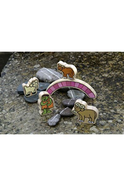 Yellow Door - شخصيات بيلي جوتس الخشبية القاسية