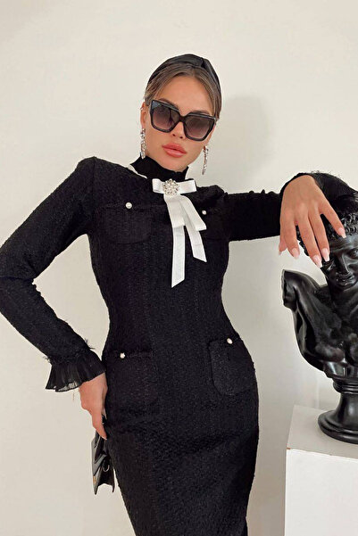 Neşeli Butik kadın broş ve tül detaylı tüvit kumaş midi elbise NBNC7027