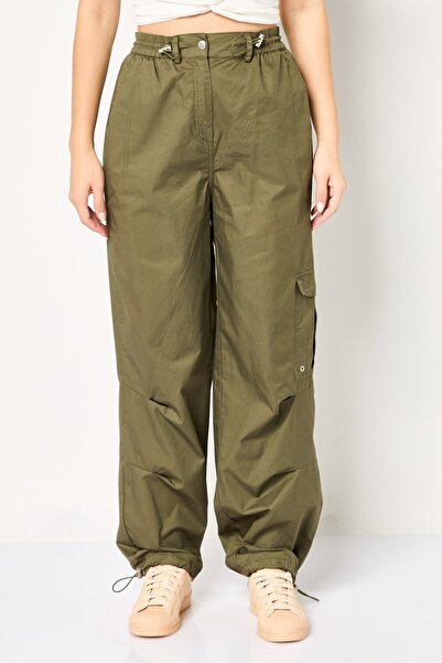 PROMOD Women Regular Fit Solid Non Stretchable Cargo Pants, Olive