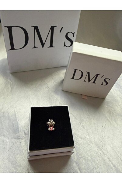 DM’s Silver Sırıtan Tavşan Gümüş Charm’ı