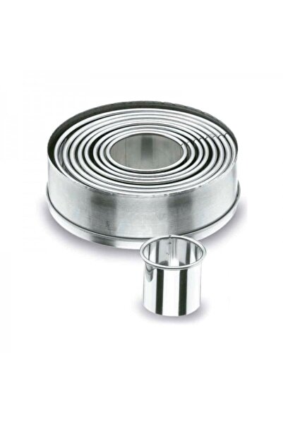 Lacor Set of 9 round stainless steel dough cutters, Dough Artisan
