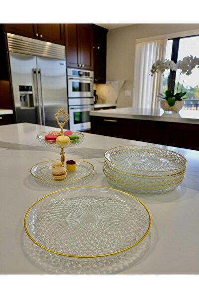 Berina home Altın Yaldızlı Pasta Seti ve 2’li Sunum Standı – 19 cm Şık Tasarı...