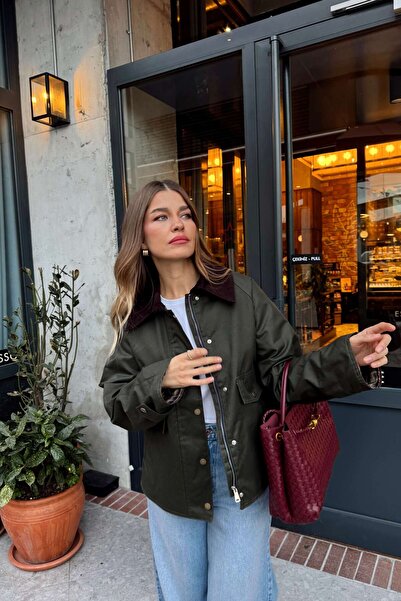 Sue Store Χακί πράσινο καρό με επένδυση από βελούδο γιακά oversized καπιτονέ λαδωμένο μπουφάν