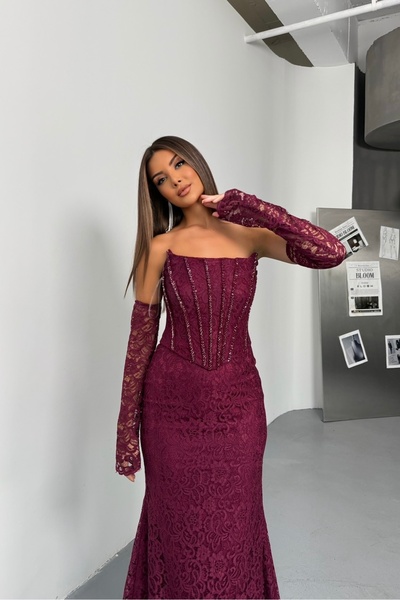 İyem Abiye Dantel Detaylı Kollu Ve Taş İşlemeli Şık Tasarım Abiye Elbise Dar Kalıp