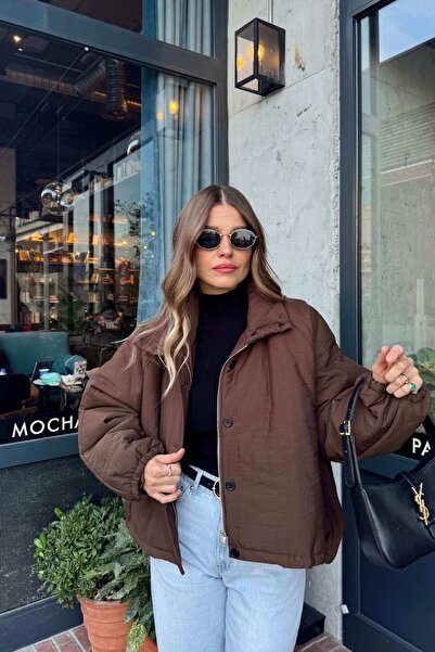 Sue Store Καφέ πουπουλένιο παλτό με κορδόνι στη μέση και επένδυση oversized