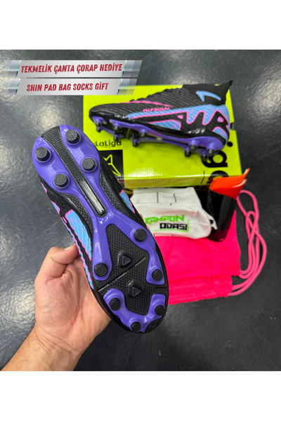 Krampon odası Air Level 600 Професійний комплект футбольного взуття + щитки + сумка + шкарпетки