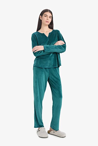 DeFacto Pijama Takımı Regular Fit Uzun Kollu Velur Üst Uzun Alt-Fall in Love A3356AX25AU