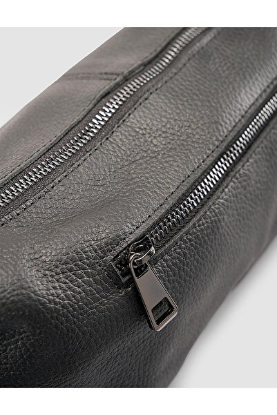 Cabani Black Women's Shoulder Bag with Staple Strap