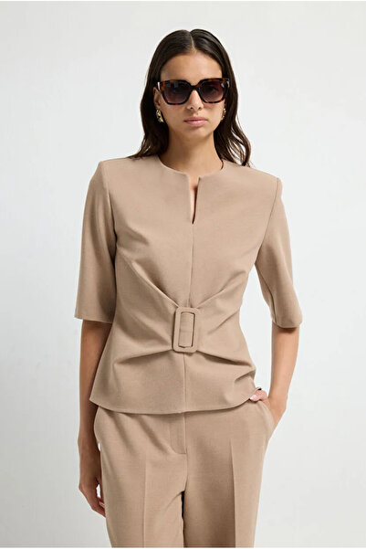 adL Toka Detaylı Kısa Kollu Bluz