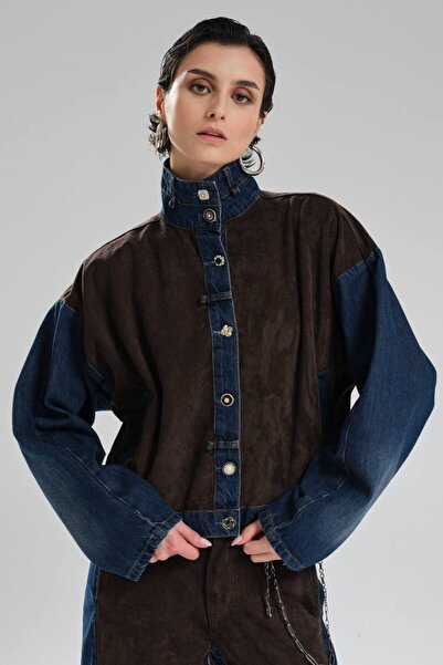 tw3 Γυναικείο σακάκι από ύφασμα σουέτ με λεπτομερή σχεδίαση με συνδυασμός υφα...