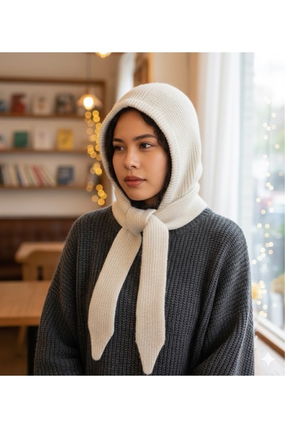 Pina Knitted Hat Beanie Convertible Scarf