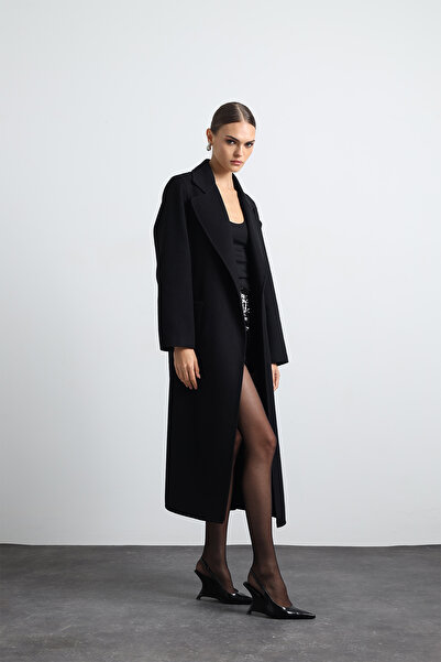 Mozto Moxe Black Coat