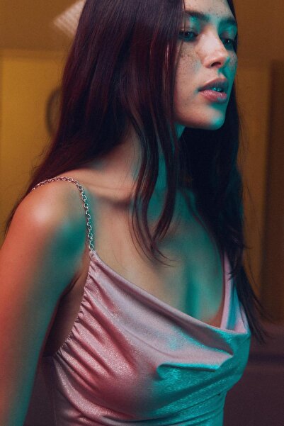 Bershka Zincir askılı drapeli top