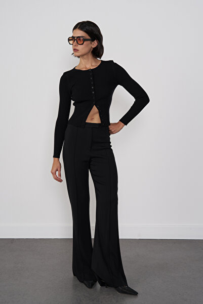 Beyyoglu Düğmeli Triko Bluz