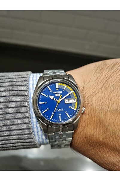 Seiko 5- Auto Blue Dial Calendar Steel Bracelet 3 Atm Waterproof Men Wristwatch