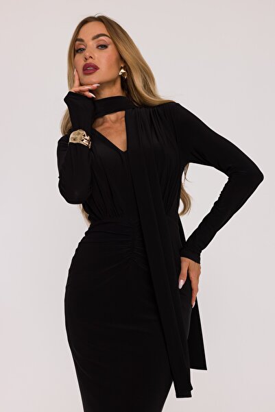 Made of Emotion M891 Elegant maxi dress with sash