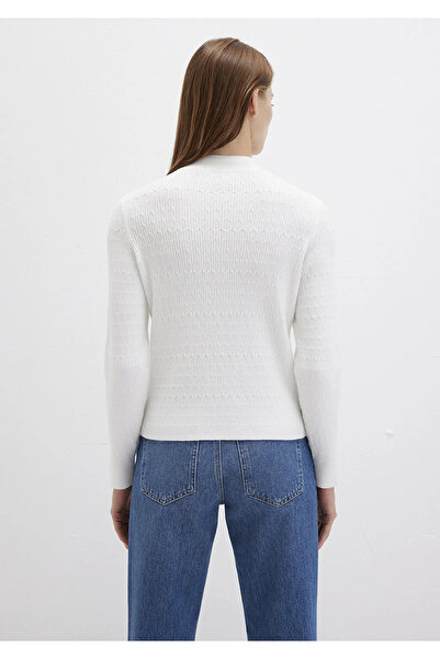 Mavi Omuz Detaylı Ekru Kazak Slim Fit / Dar Kesim 1710798-70057