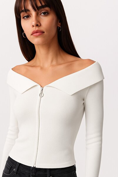 HAKKE Şık Carmen Standart Kol Regular Devrik Yaka HIRKA