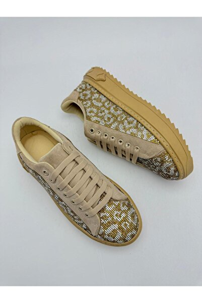 vanorio حذاء رياضي نسائي فاخر بتفاصيل حجرية ونعل سميك أسود