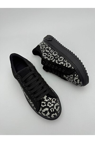 vanorio Kadın Lüks Taş Detaylı Siyah Kalın Taban Kadın Spor Ayakkabı