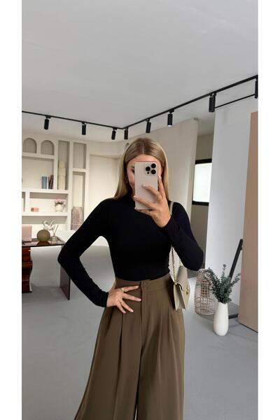 Sezgi Tekin Μπλούζα Premium Series Soft Textured ελαστικό ύφασμα Μαύρη Basic