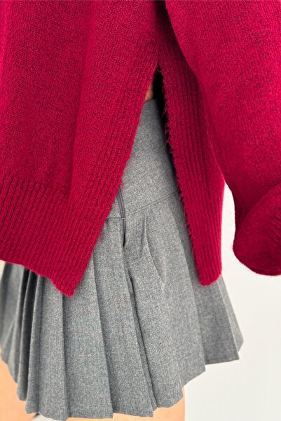 FEMELLE Burgundy Slit Buttons on the Side Oversized Knitwear Cardigan Standard Size