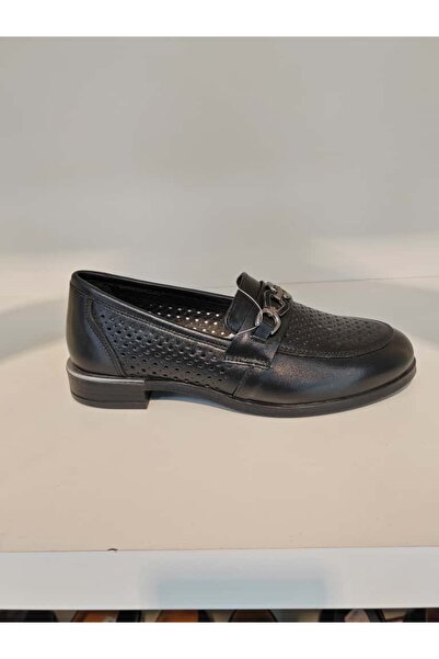 Venüs %100 Deri Kadın Toka Detaylı Casual Ayakkabı 2455211Y