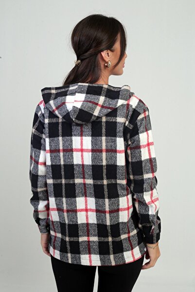 By Saygı Women's Hooded Plaid Patterned Metal Button Pocket Shirt