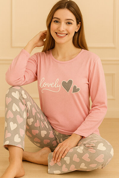 Niket Life Women's Lovely Slogan and Six Heart Pattern Crew Neck Long Sleeve Six Long Combed Cotton Pajama Set