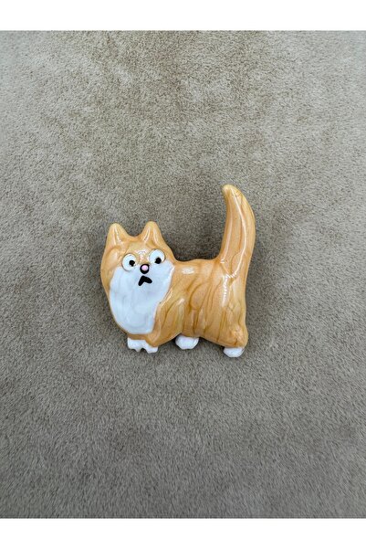 simplicist Kedi Figürlü Broş – Sevimli Hayvan Tasarımlı Aksesuar