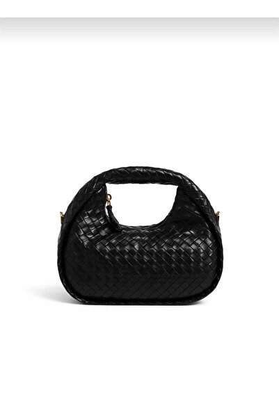 Die Fein حقيبة يد وكتف صغيرة الحجم للنساء من ميركان ستورز بتفاصيل محبوكة