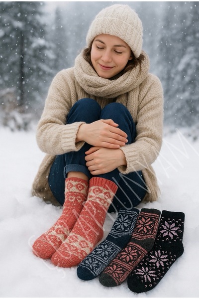 çorapdunyam 4 Pairs of Winter Wool Woven Socks (Colors May Vary)