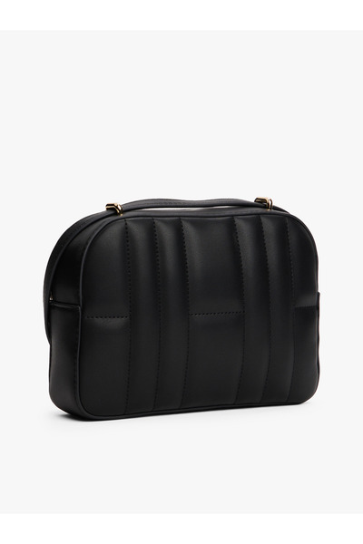 Tommy Hilfiger Dámská černá taška TH FEMININE CONV CAMERA BAG - AW0AW17453