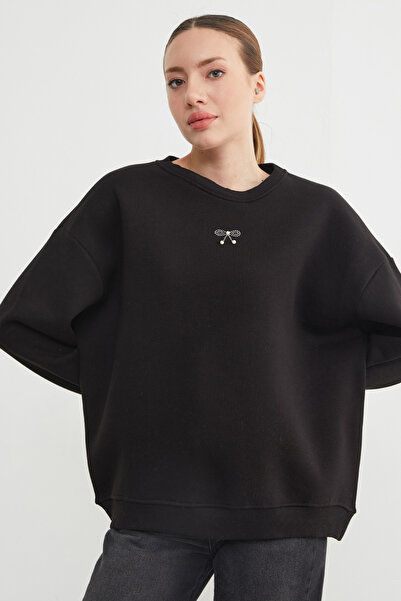 Fulla Moda 3 Thread Ribbon Stone Pearl Sweatshirt