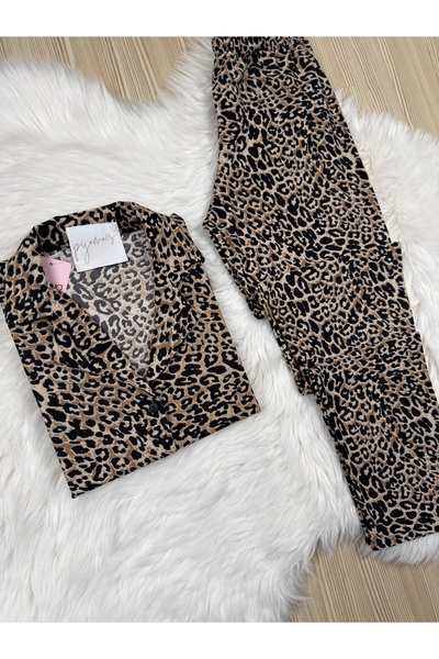 Pijamacs Kahverengi Leopar Desenli Süet Gömlek Yaka Uzun Kol Pijama Takımı