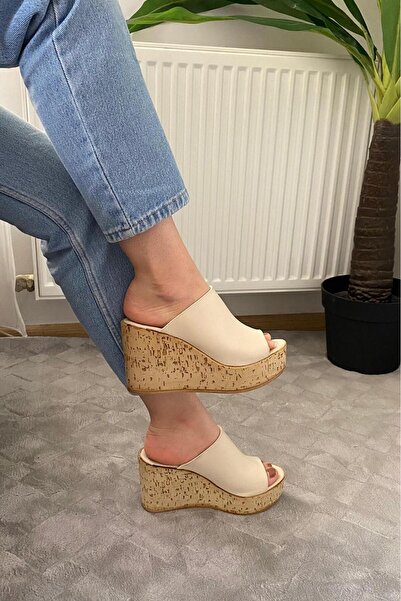 asmi shoes Дамски бежови пантофи с гъбена подметка 10 см крем