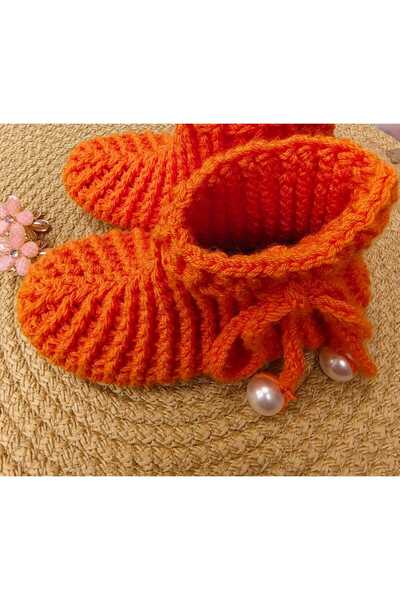 ki Pearl-Embellished Hand-Knitted Baby Booties |   Soft and Warm