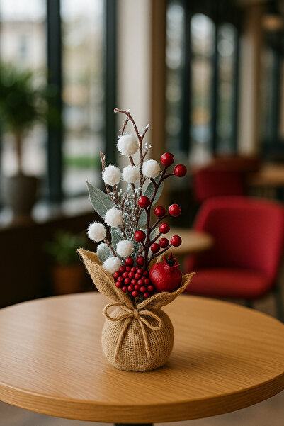 CEZVE HOME Dekoratif Nar Detaylı Karlı Kokina Ağacı Jüt Kumaş Saksılı Yapay Ağaç 23 cm