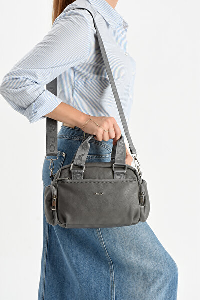 YOGII Tumi Model Çok Gözlü Suya Dayanıklı Ayarlanabilir Askılı Fermuarlı Deri...