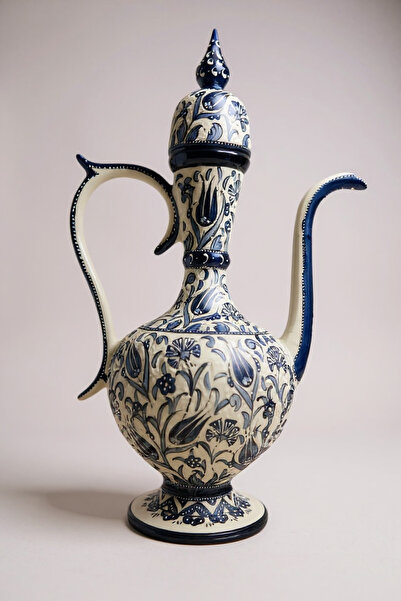 STORESZA El Yapımı 55Cm Samur İşçiliği Lacivert Beyaz Antik İbrik Çini Vazo