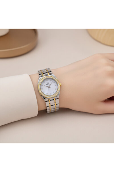 mont royal ساعة نسائية مرصعة بأحجار الزركون باللونين الذهبي والفضي