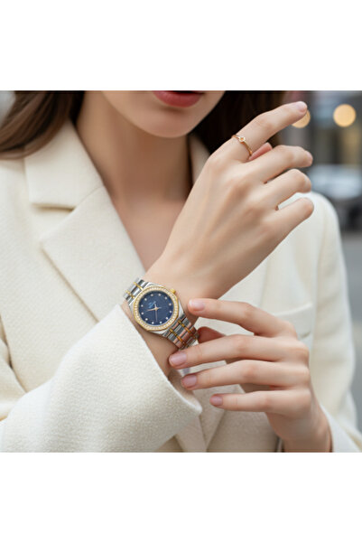 mont royal ساعة نسائية مرصعة بحجر الزركون باللونين الذهبي والفضي